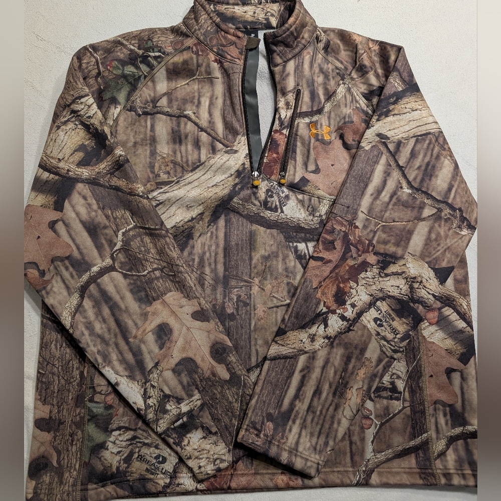 Under Armour Men's Woodland Camo Pullover